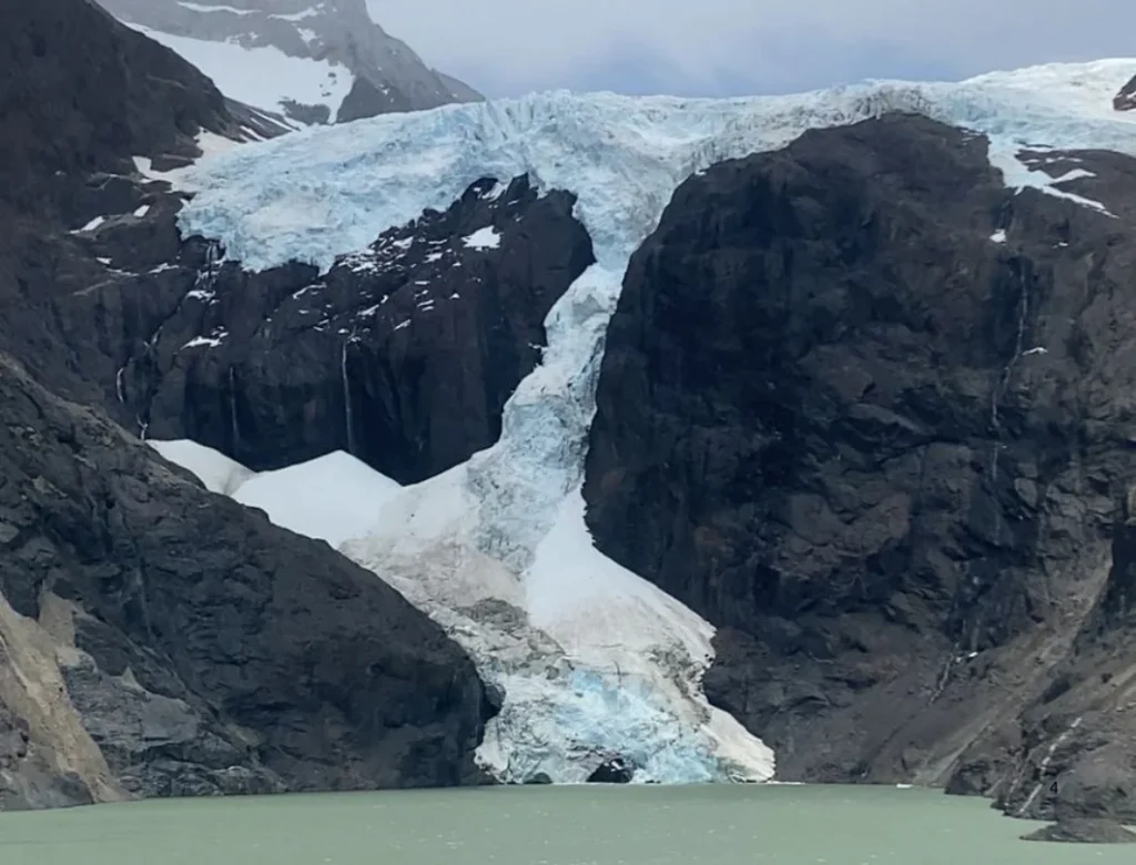 Los Perros Glacier in Torres del Paine